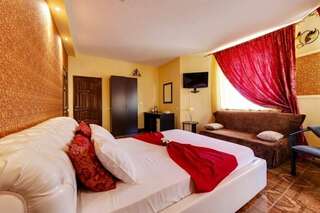 Гостиница Мартон Баден Краснодар Второй этаж-3